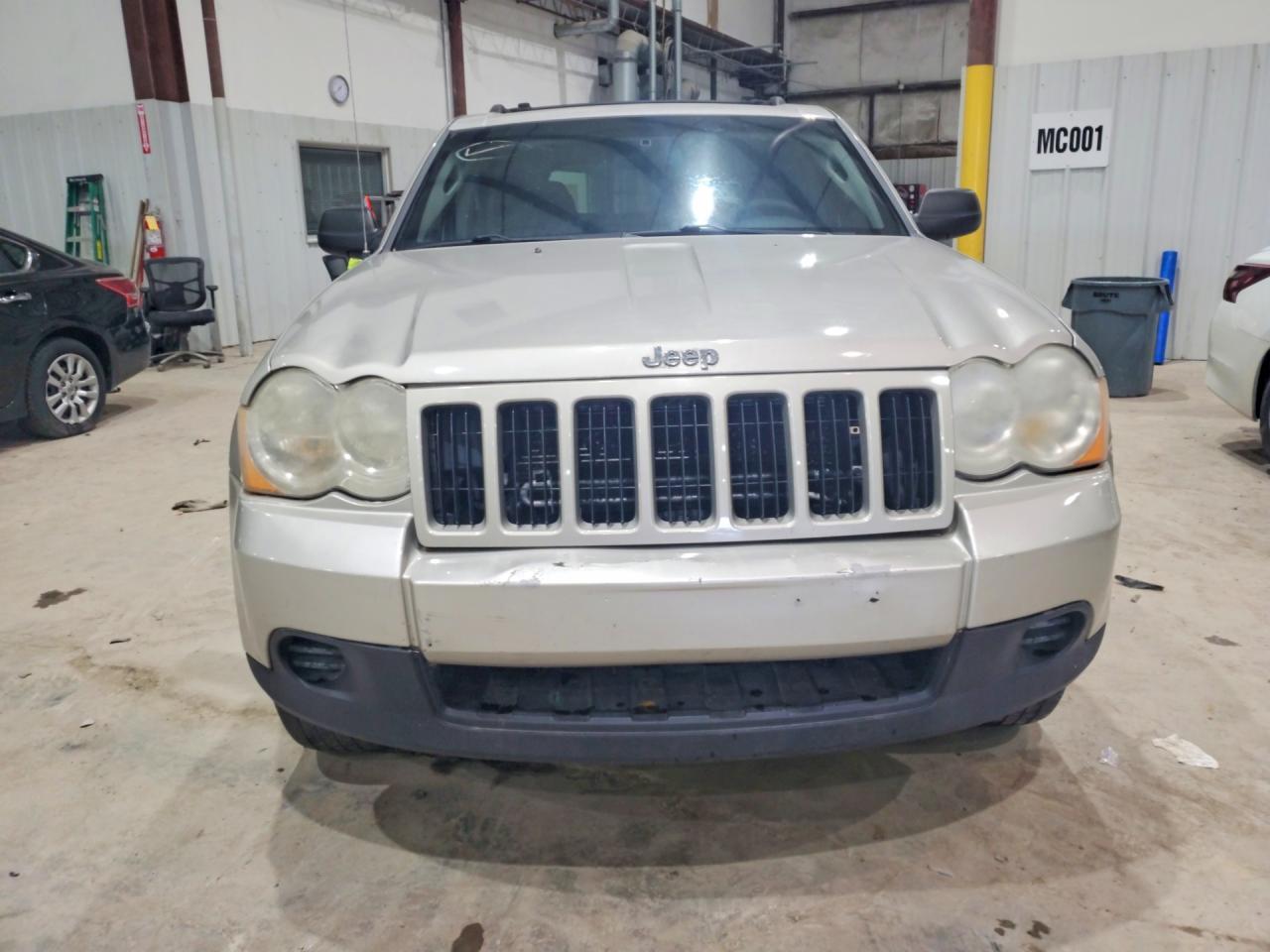 2008 Jeep Grand Cherokee Laredo - Image 5