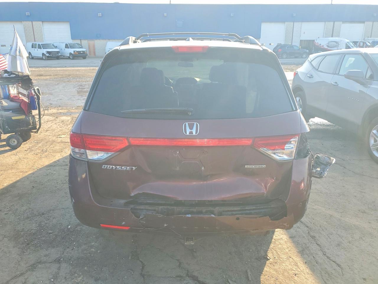 2016 Honda Odyssey Touring - Фото 6