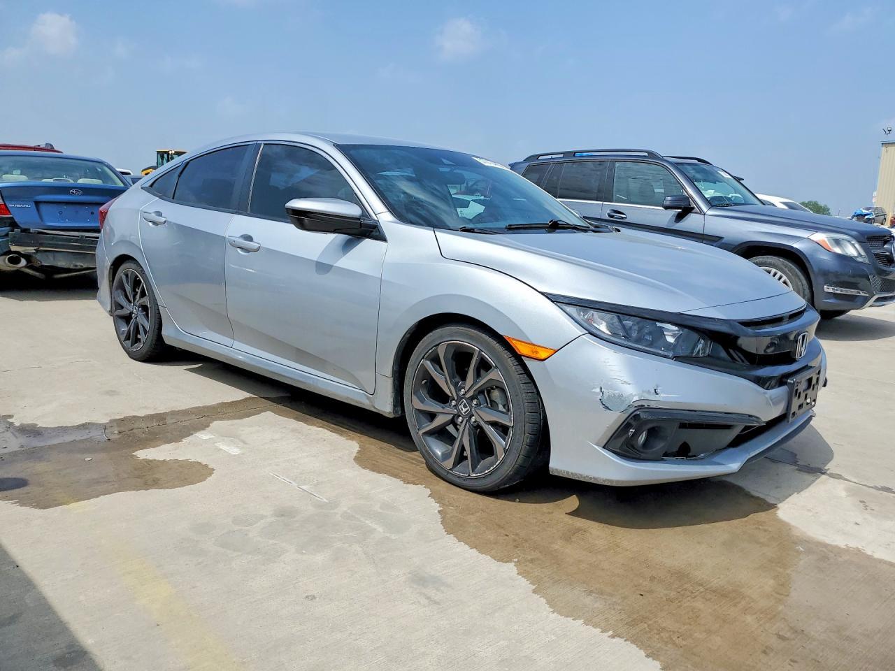 2019 Honda Civic Sport - Image 4