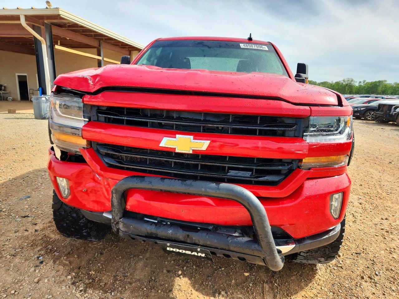 2017 Chevrolet Silverado K1500 Lt - Image 5