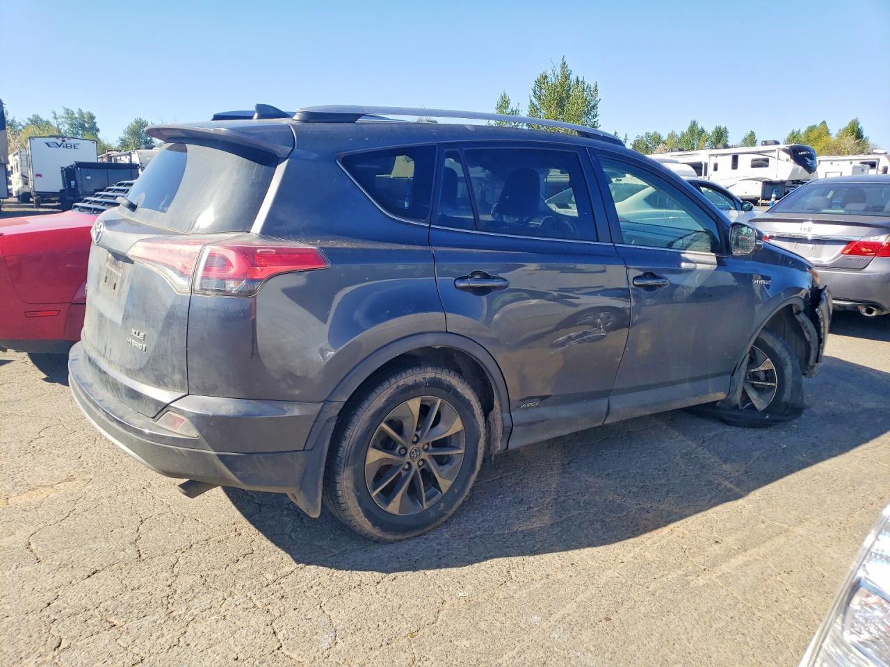 2018 Toyota Rav4 Hybrid Xle - Фото 3
