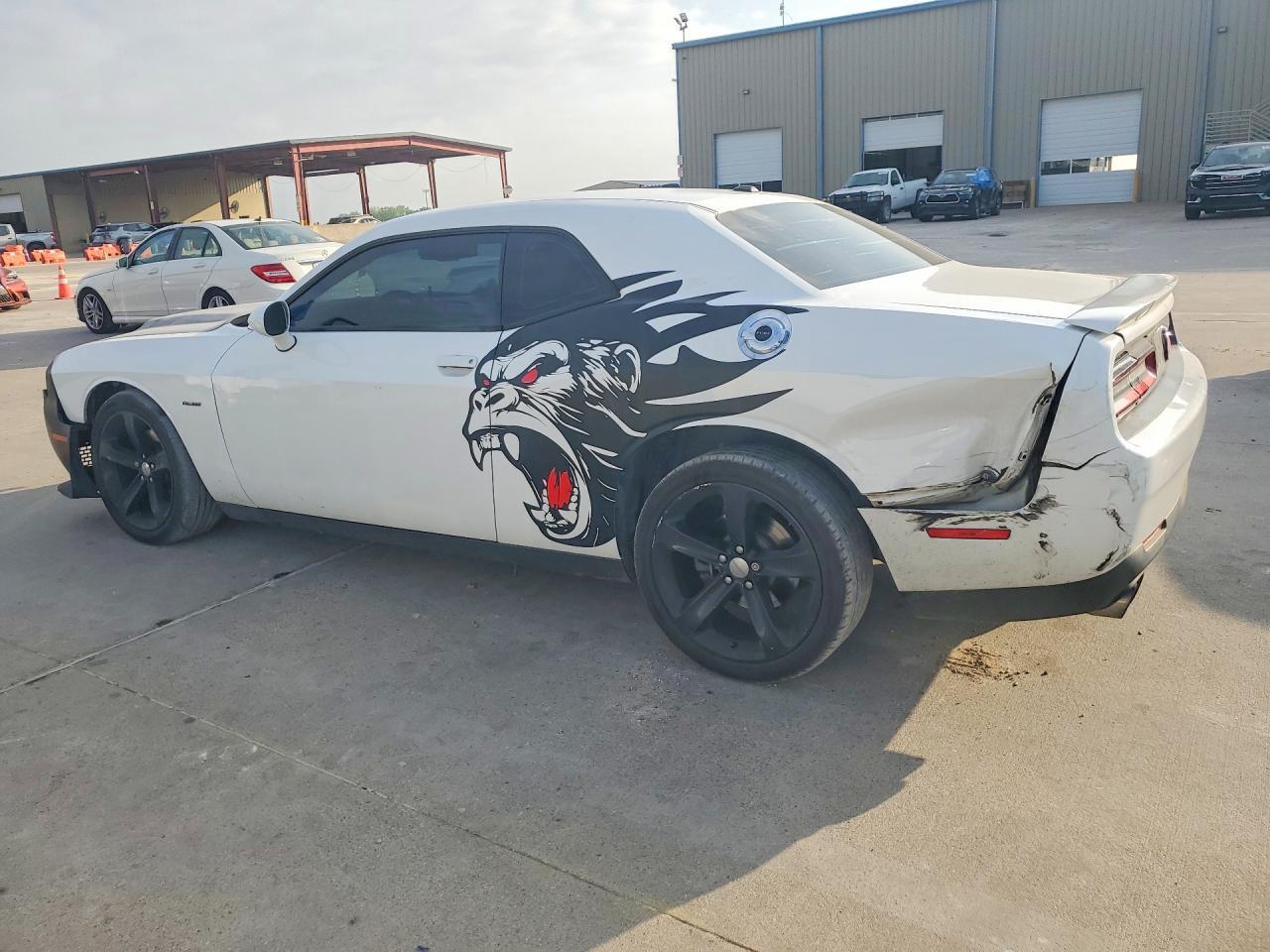 2016 Dodge Challenger R - Фото 2