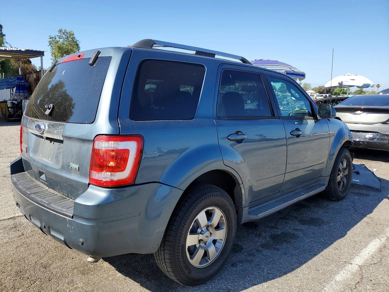 2012 Ford Escape Limited - Фото 3