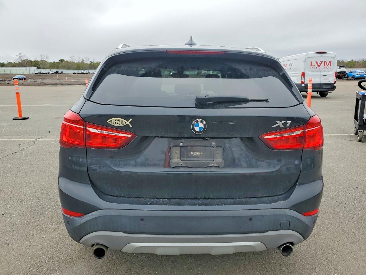 2017 BMW X1 xDrive28I - Фото 6