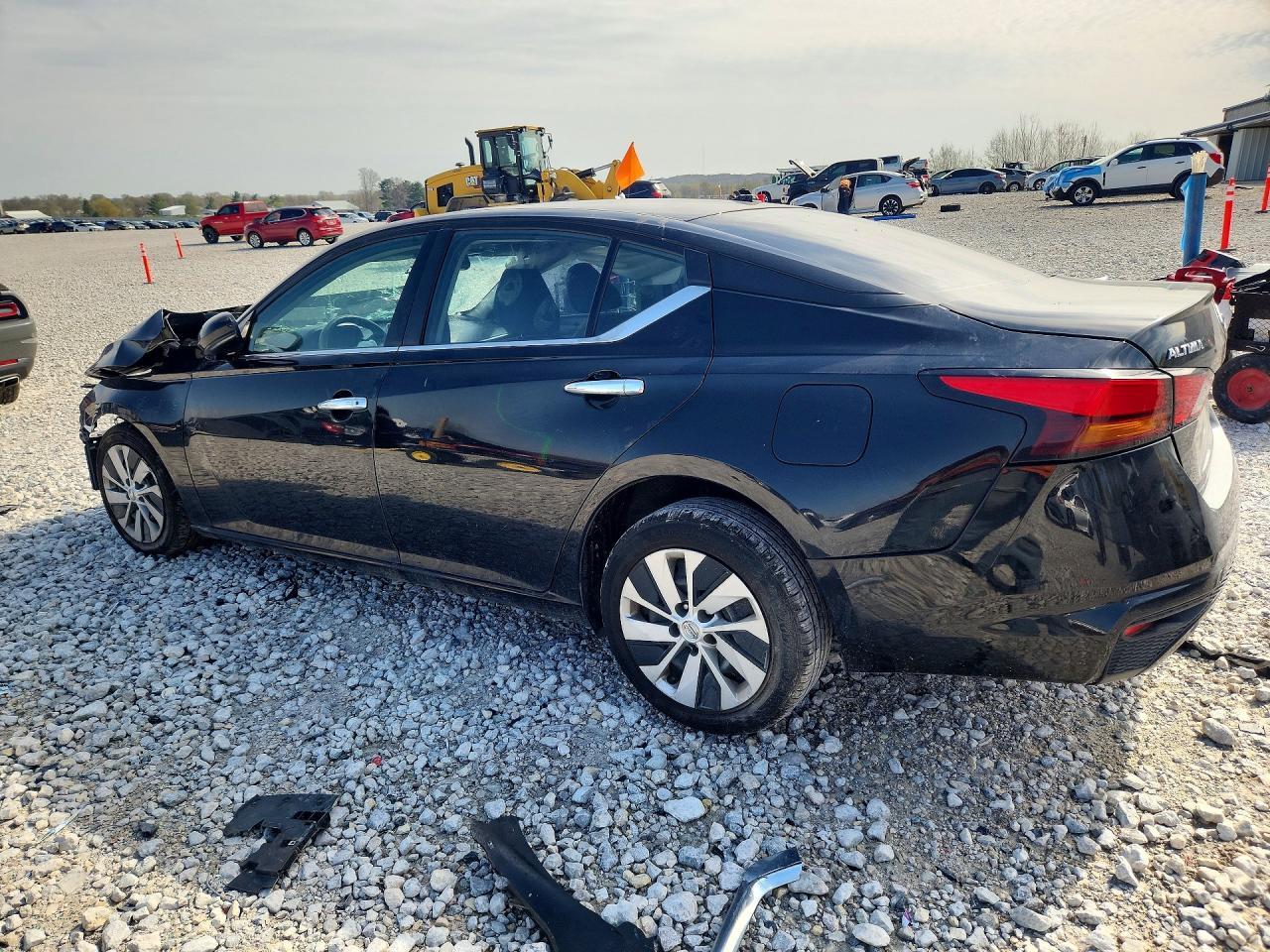 2020 Nissan Altima S - Image 2
