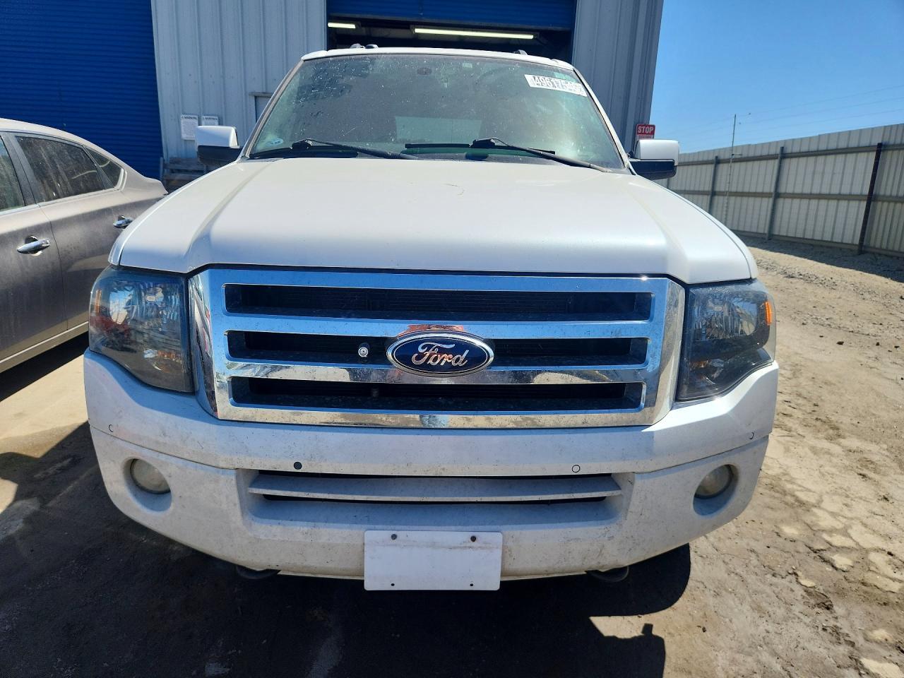 2012 Ford Expedition Limited - Image 5