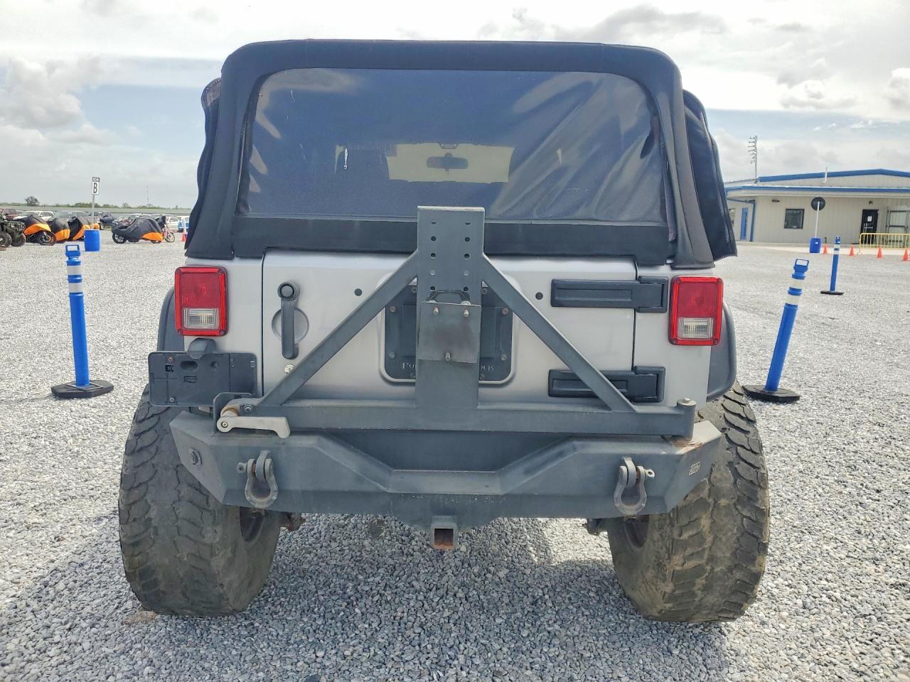 2015 Jeep Wrangler Rubicon - Фото 6