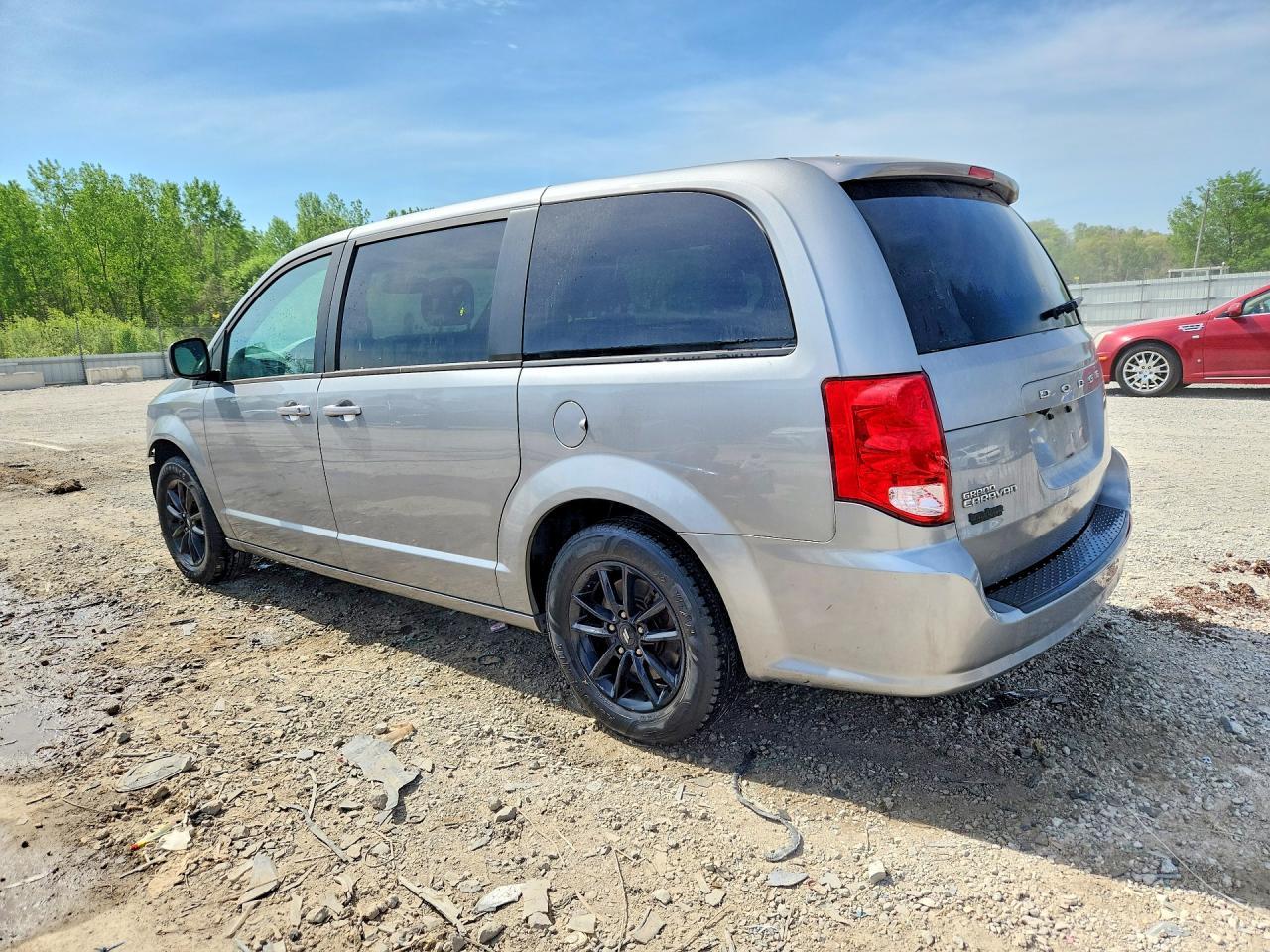 2020 Dodge Grand Caravan Sxt - Фото 2