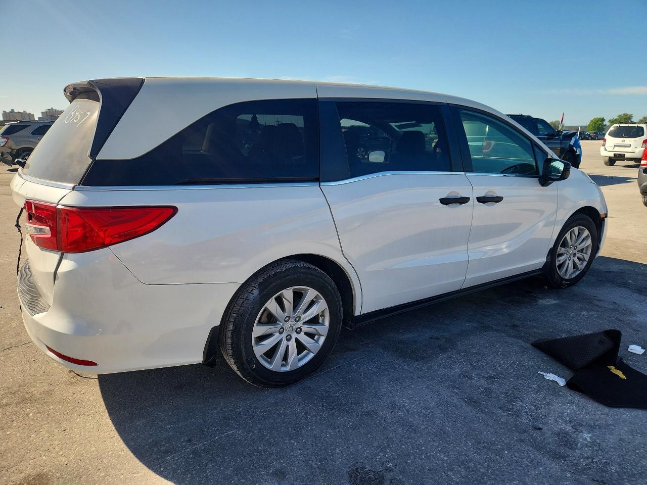 2019 Honda Odyssey Lx - Image 3