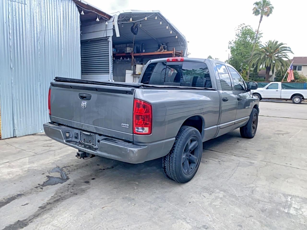 2006 Dodge Ram 1500 St - Фото 4