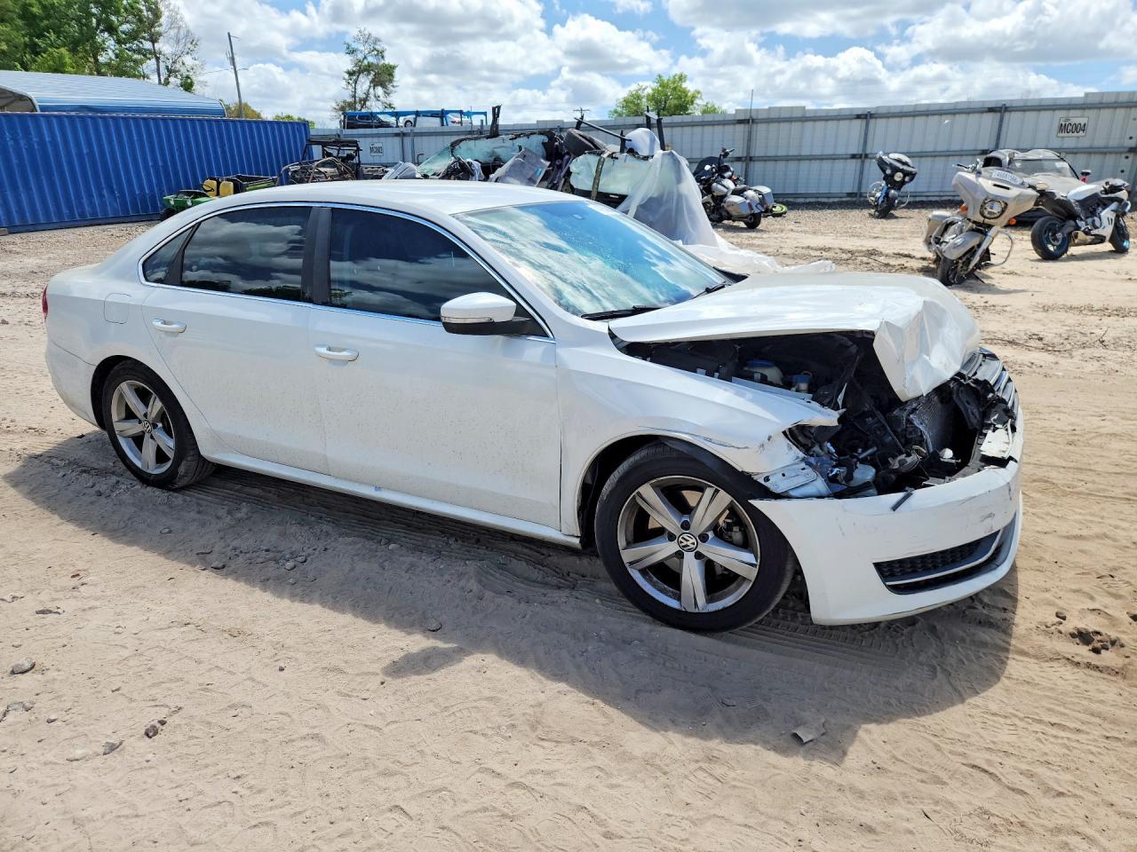 2015 Volkswagen Passat Se - Image 4