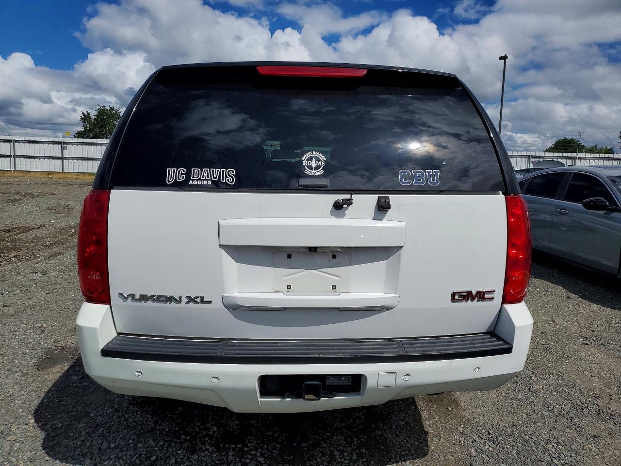 2014 GMC Yukon Xl C1500 Slt - Image 6