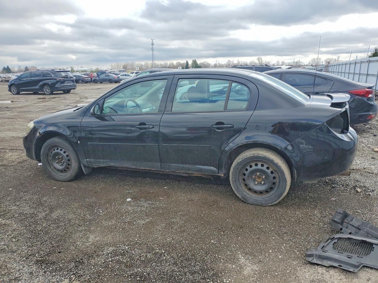 2009 Pontiac G5 Se - Image 2