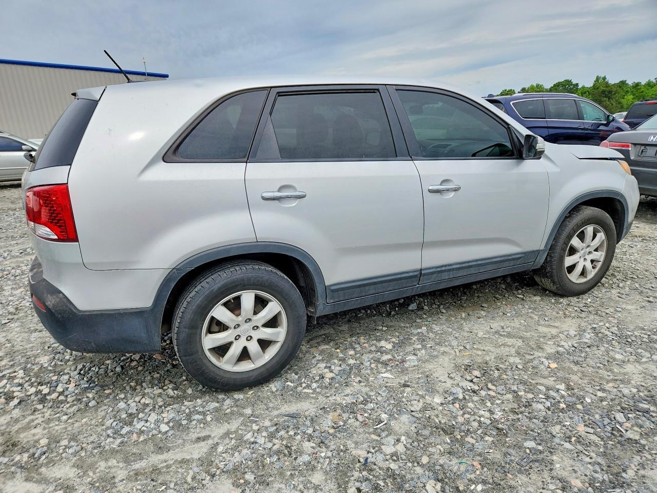 2011 Kia Sorento Lx - Фото 3
