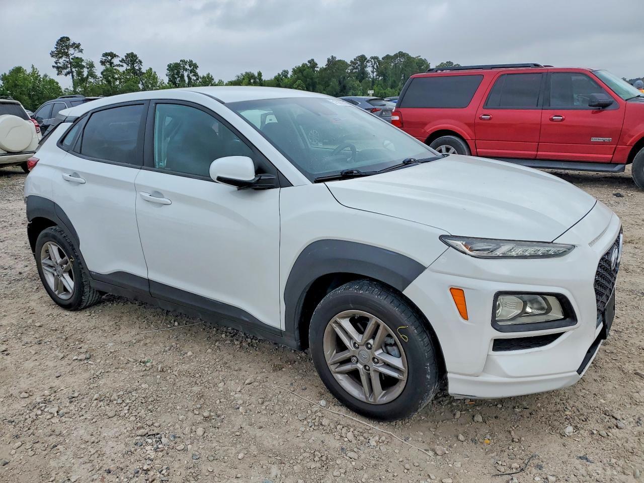 2021 Hyundai Kona Se - Фото 4