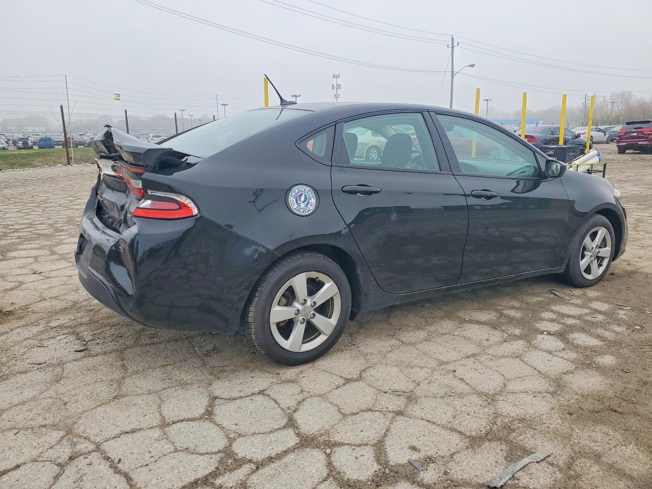 2015 Dodge Dart Sxt - Image 3