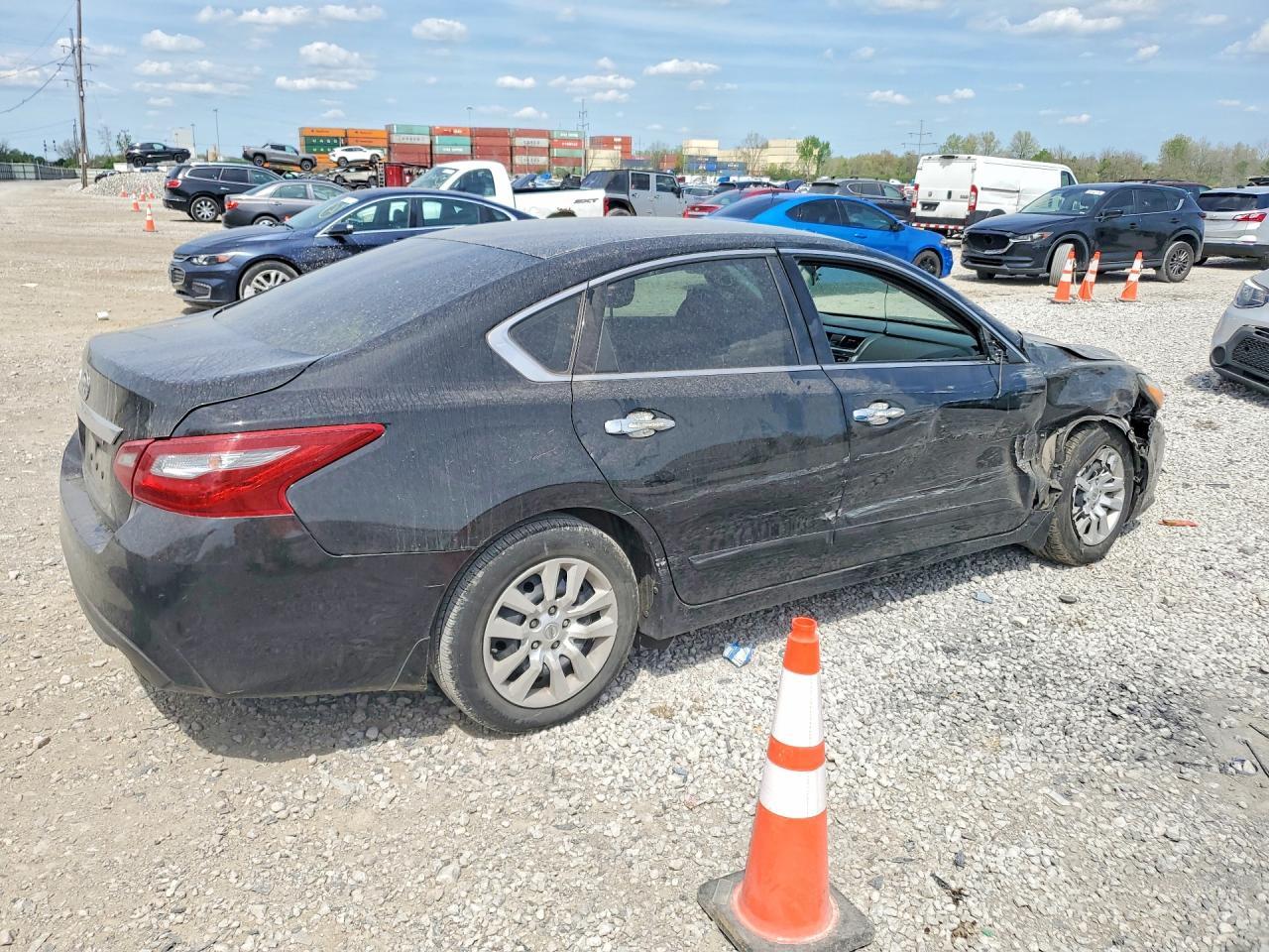 2018 Nissan Altima 2.5 S - Image 3