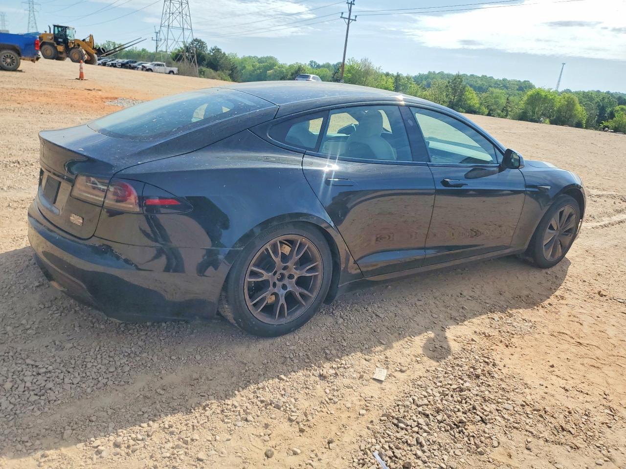 2022 Tesla Model S - Фото 3