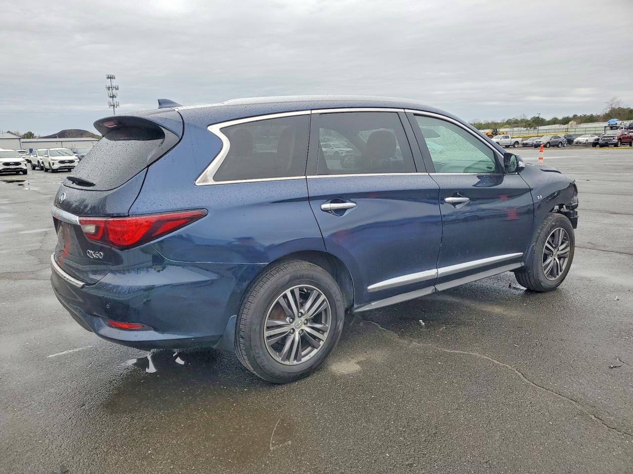 2019 Infiniti Qx60 Luxe - Image 3