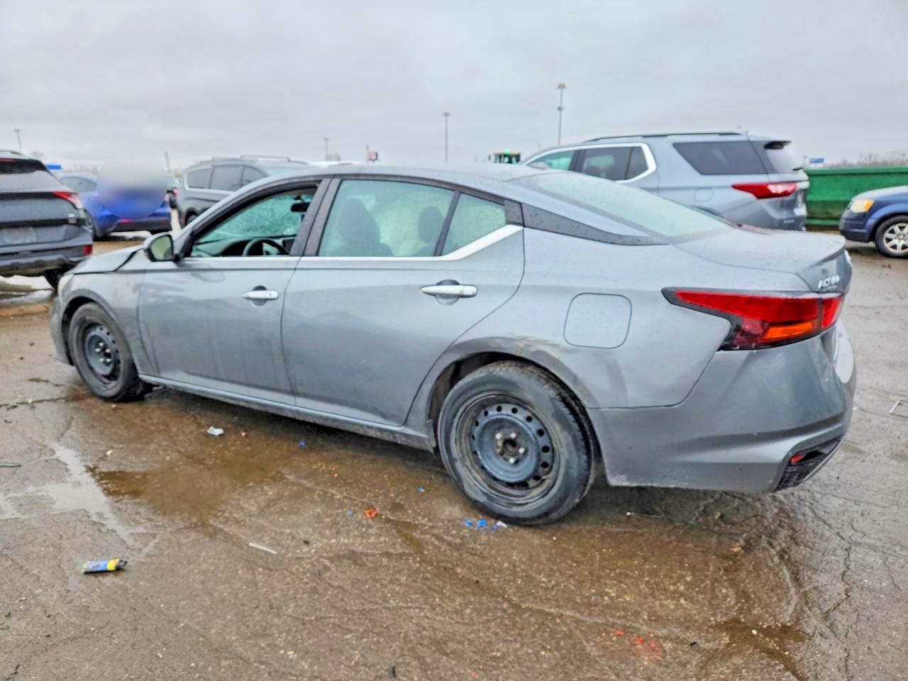 2020 Nissan Altima 2.5 S - Фото 2