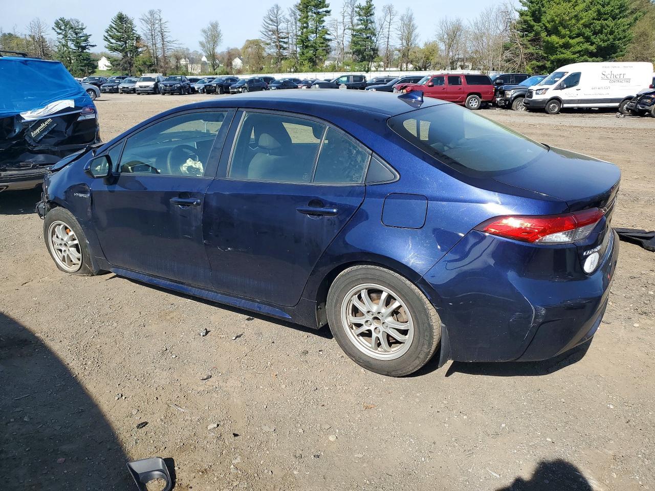 2021 Toyota Corolla Le - Фото 2