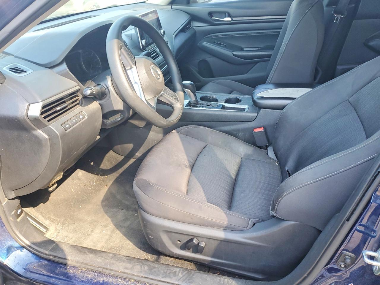 2019 Nissan Altima 2.5 S - Фото 7