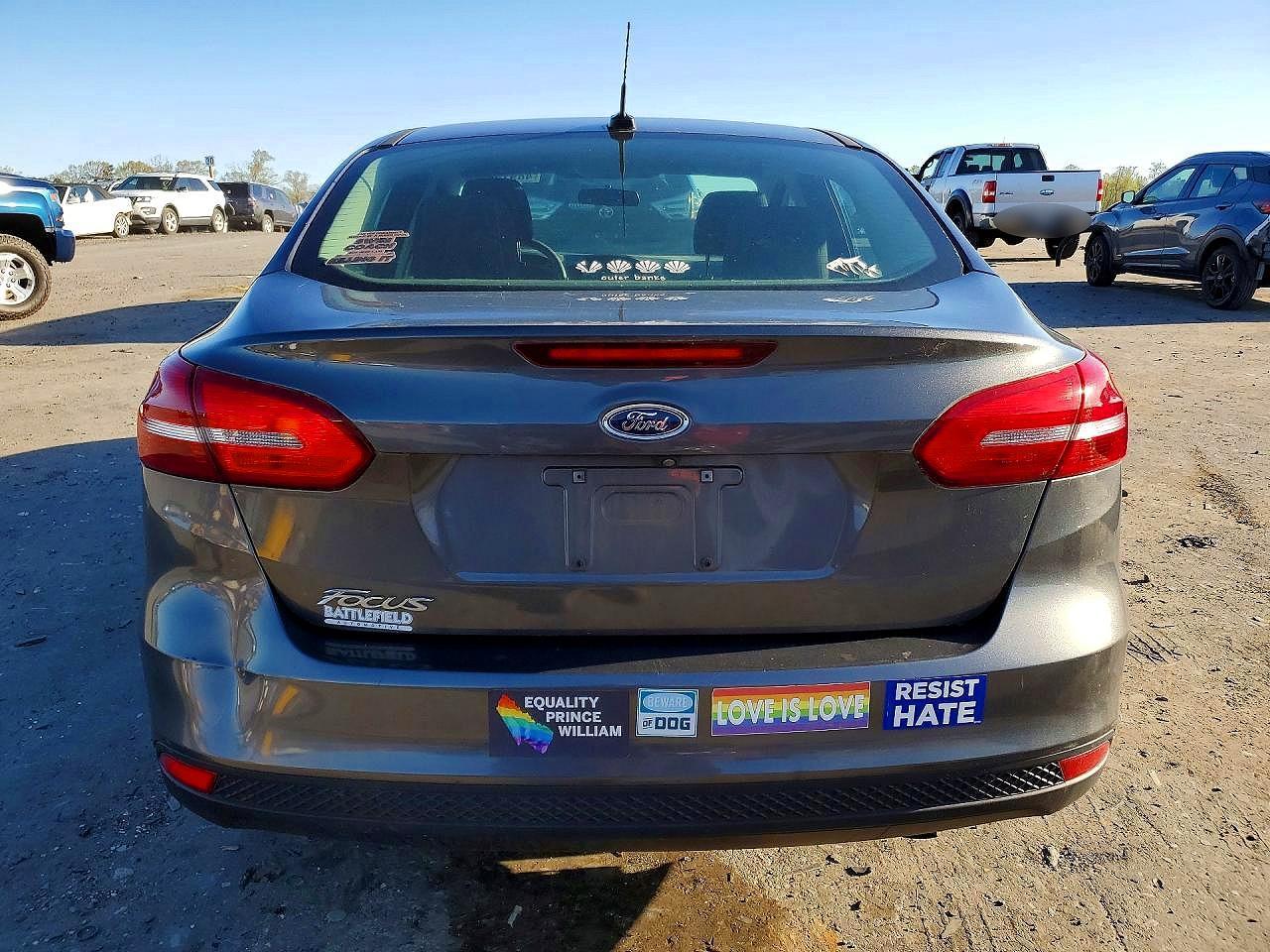 2017 Ford Focus S - Фото 6