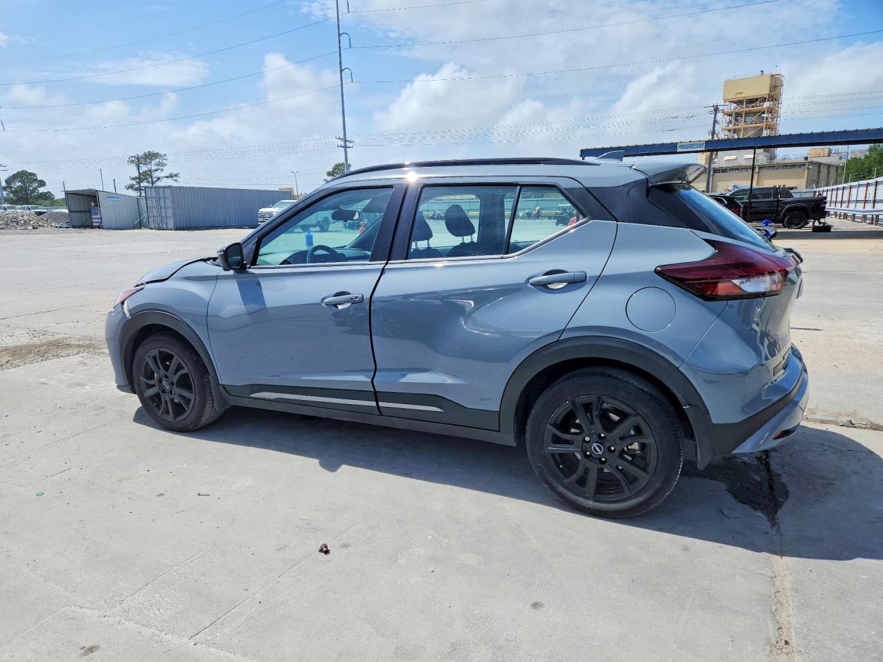 2024 Nissan Kicks Sr - Фото 2
