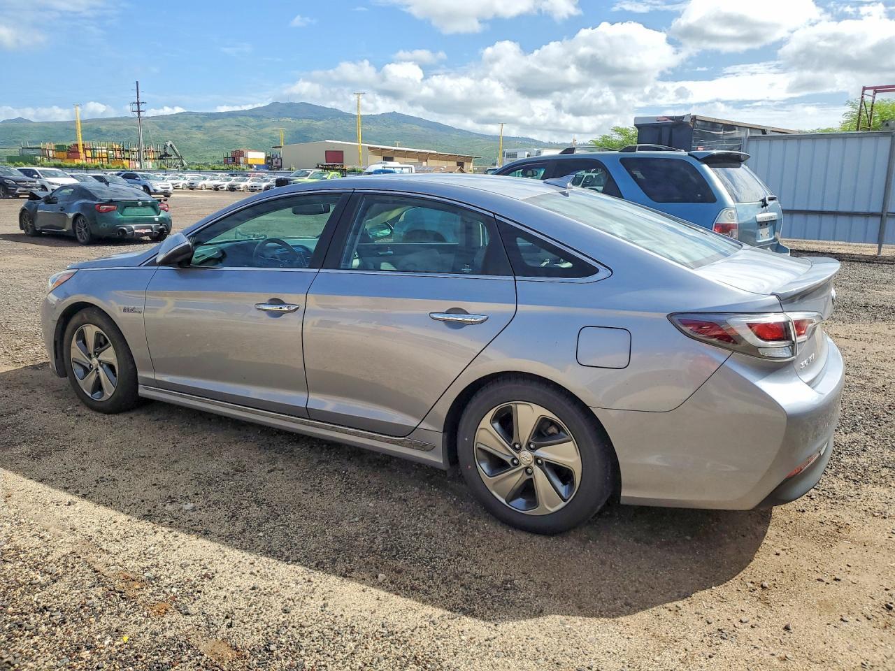 2017 Hyundai Sonata Hybrid Limited - Фото 2
