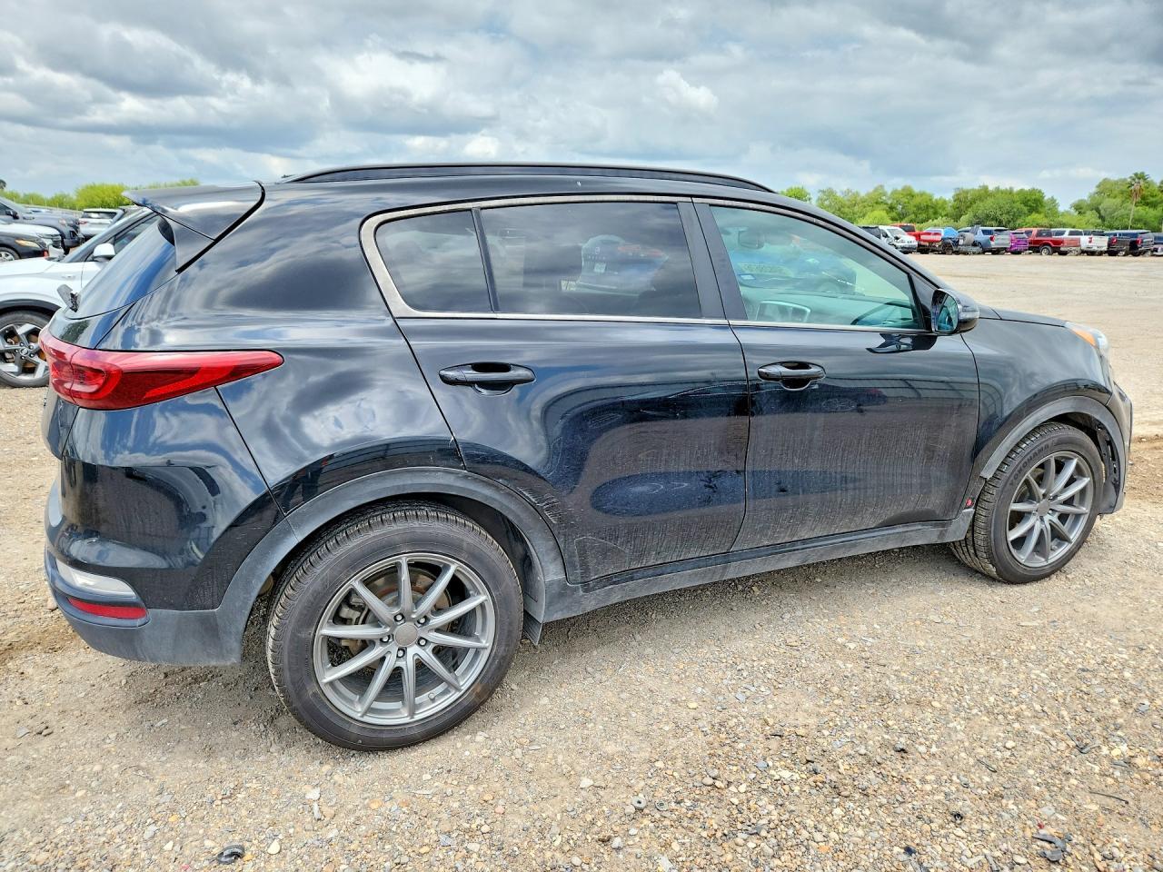 2022 Kia Sportage S - Image 3