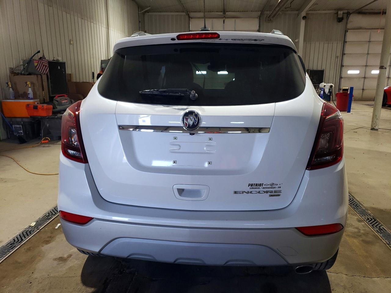 2019 Buick Encore Essence - Image 6
