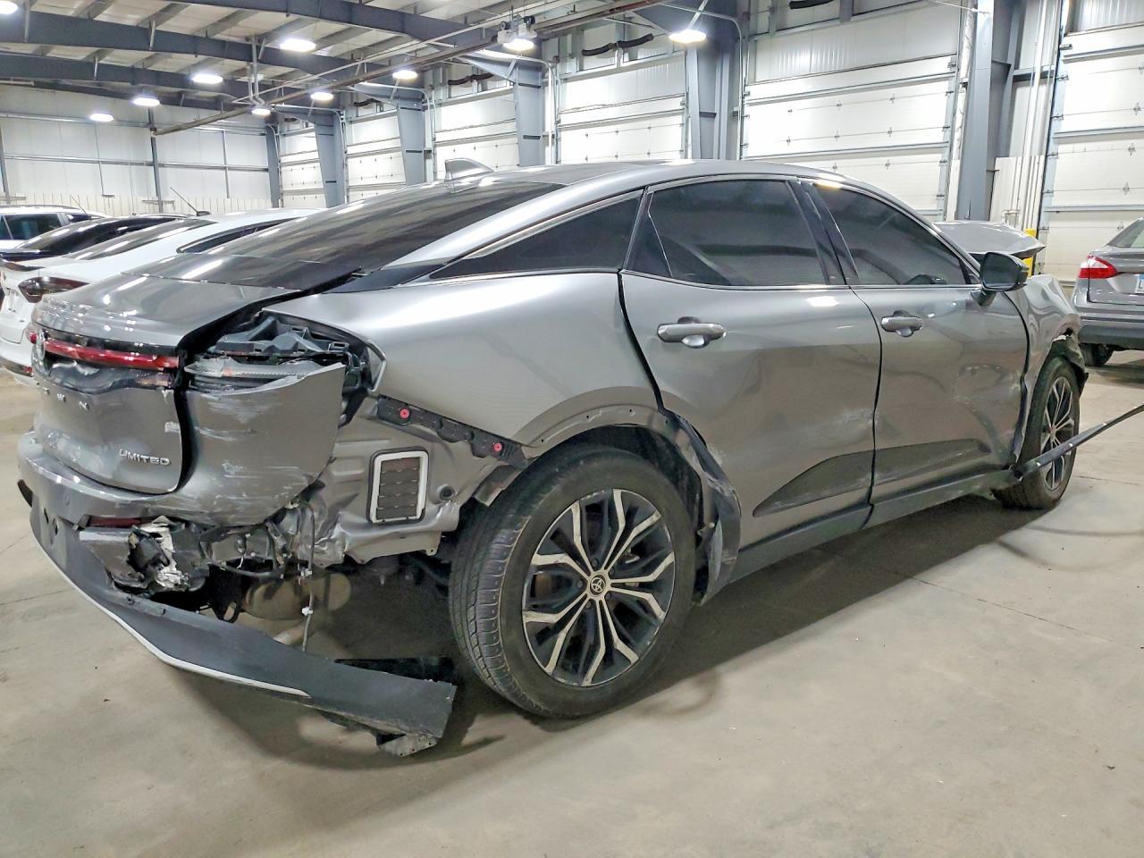 2023 Toyota Crown Limited - Image 3