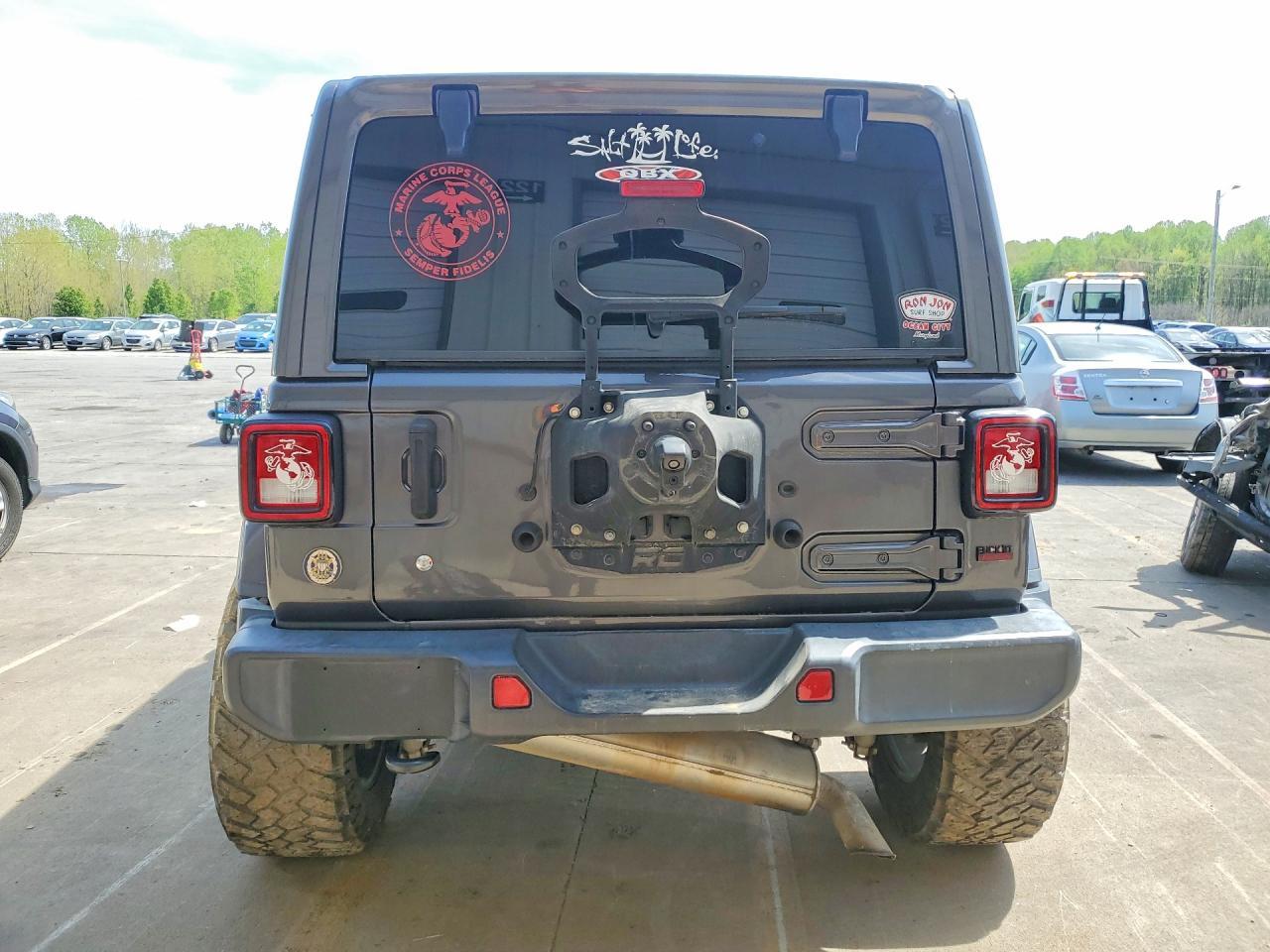 2018 Jeep Wrangler Unlimited Sahara - Фото 6