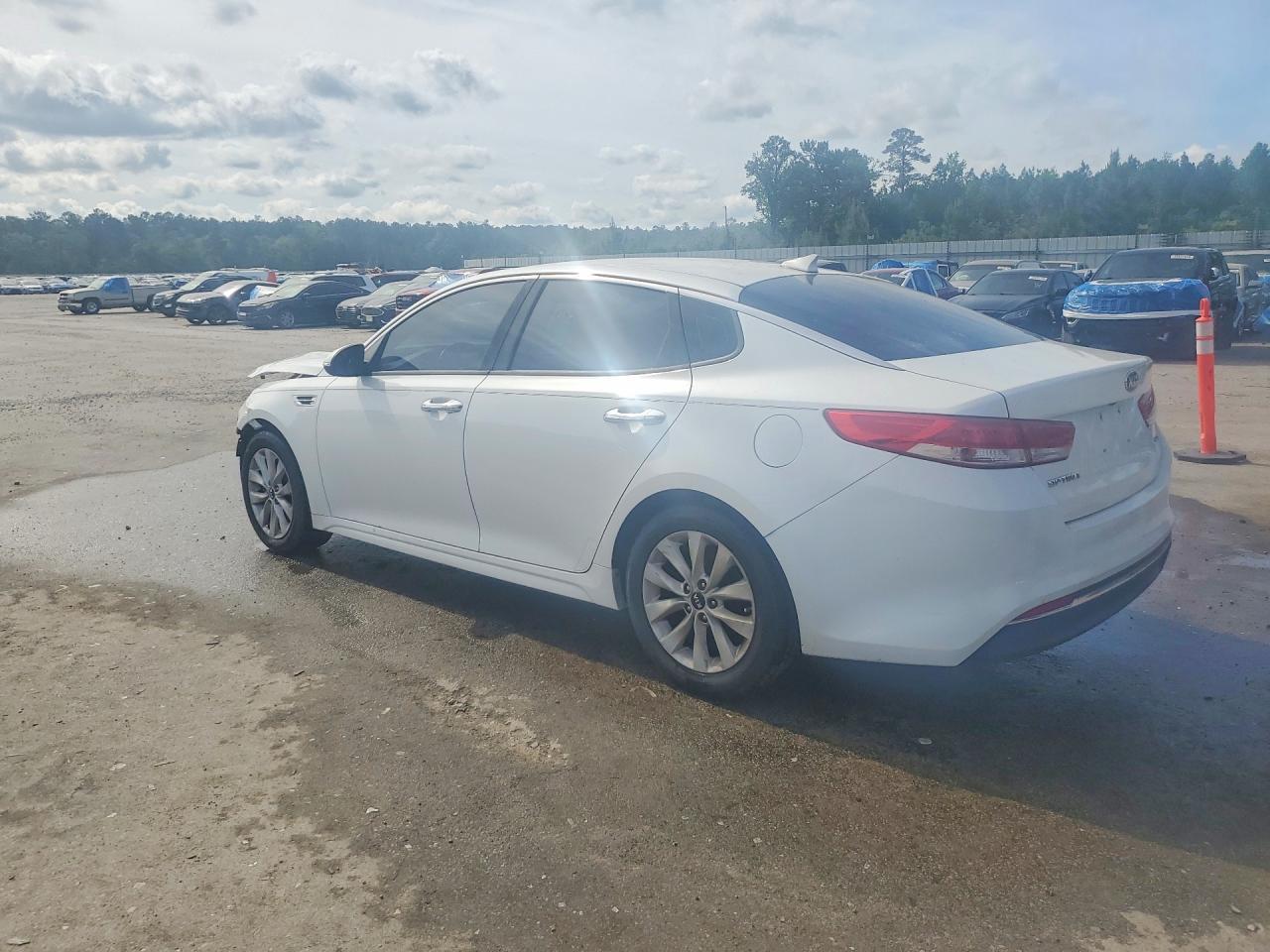 2016 Kia Optima Ex - Фото 2