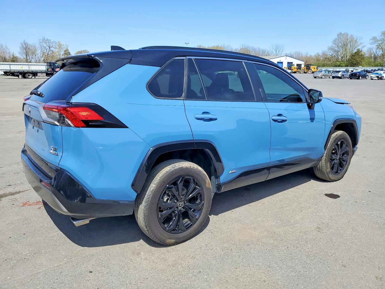 2022 Toyota Rav4 Xse - Фото 3