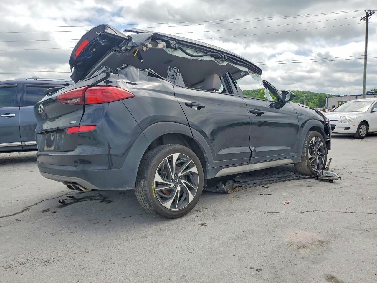 2021 Hyundai Tucson Sport - Фото 3