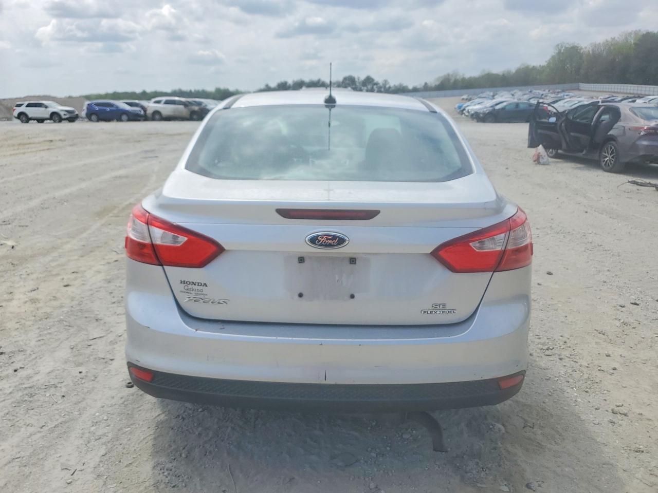 2014 Ford Focus Se - Фото 6