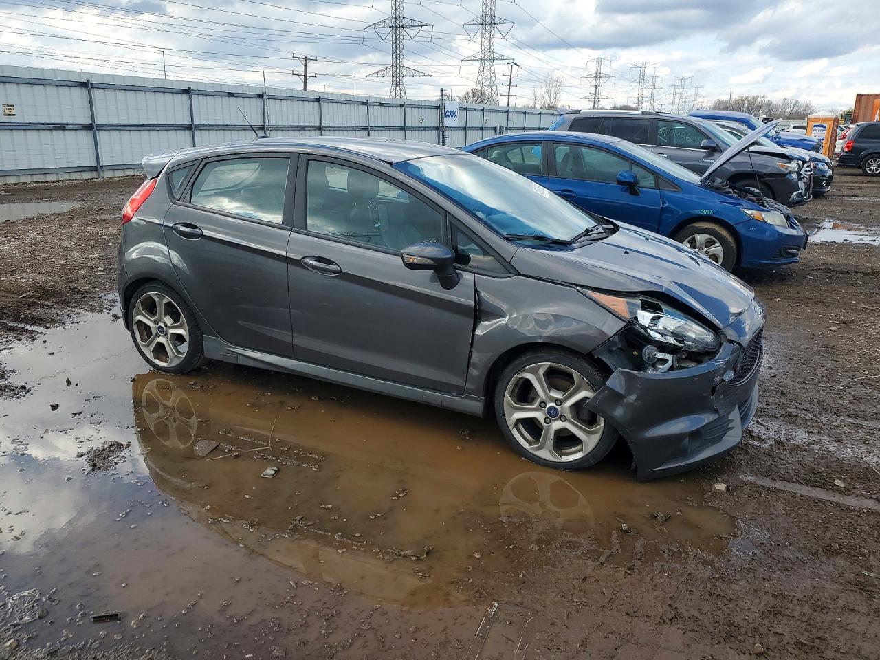 2017 Ford Fiesta St - Фото 4