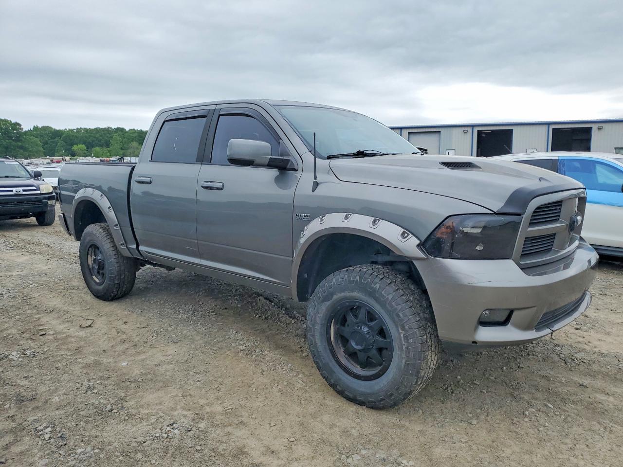 2012 Dodge Ram 1500 Sport - Image 4