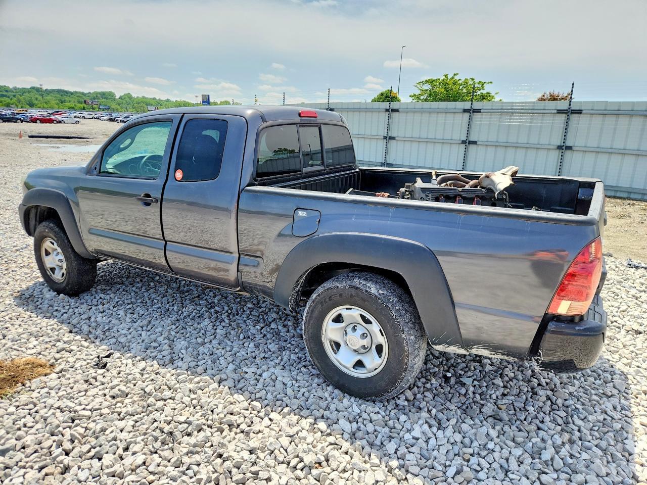 2015 Toyota Tacoma Access Cab - Фото 2