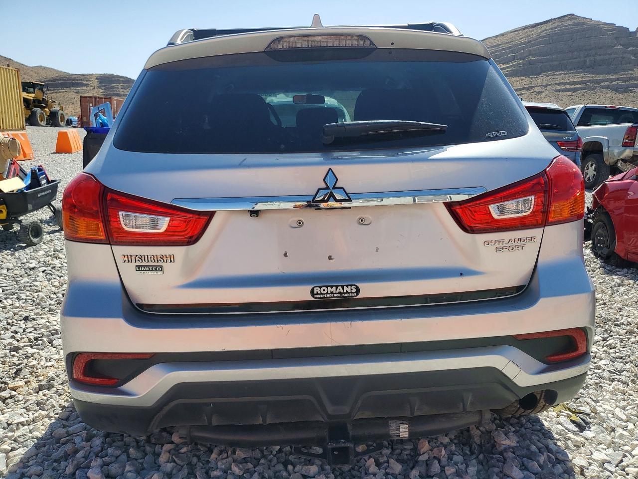 2019 Mitsubishi Outlander Sport Es - Фото 6