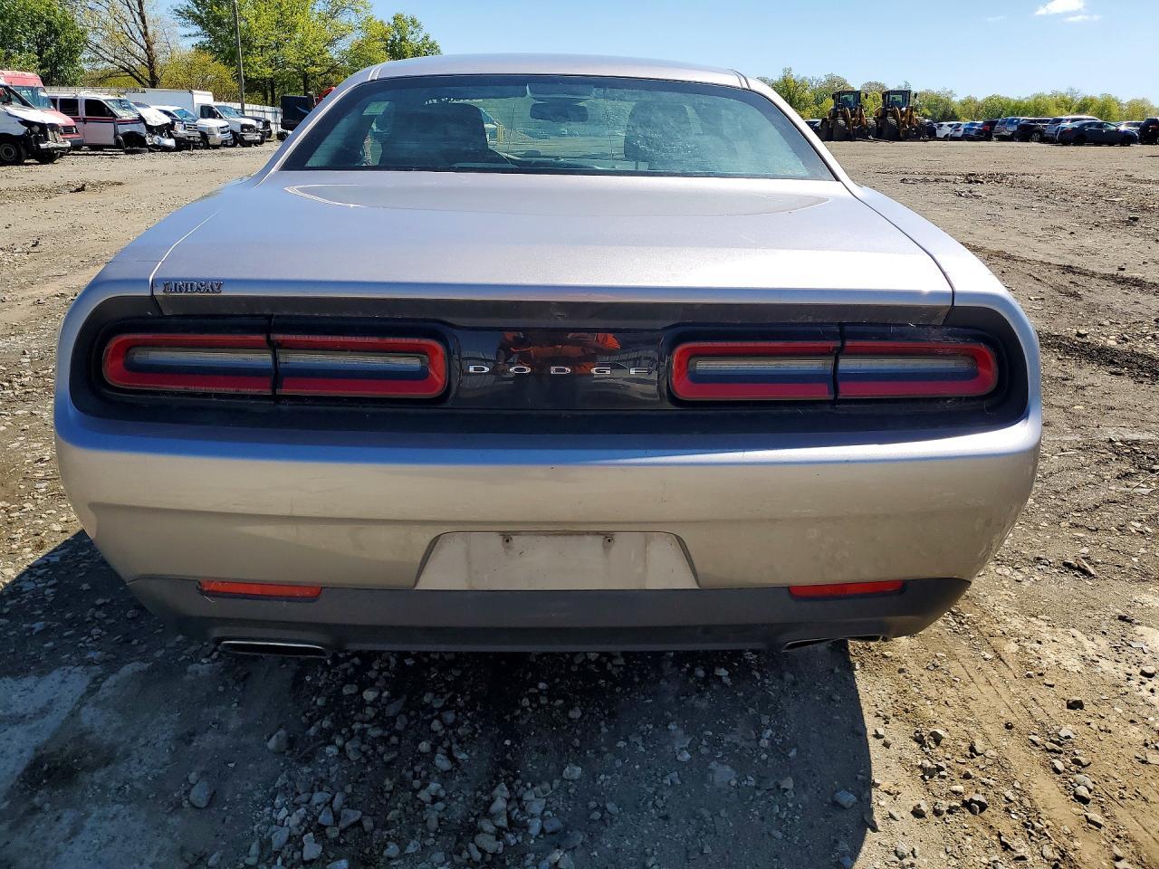 2017 Dodge Challenger Sxt - Фото 6