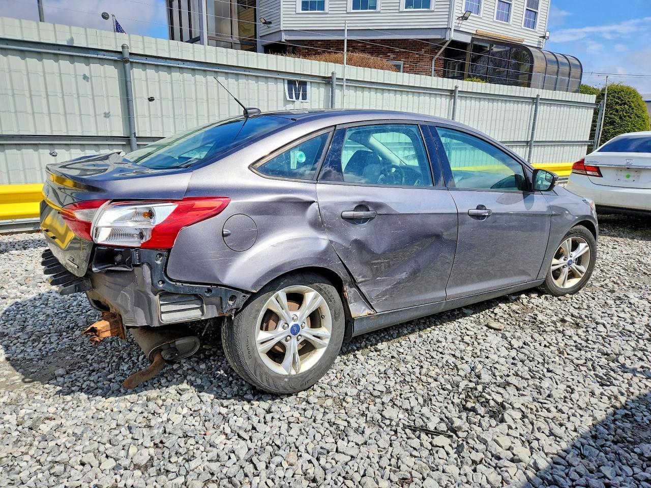 2014 Ford Focus Se - Image 3