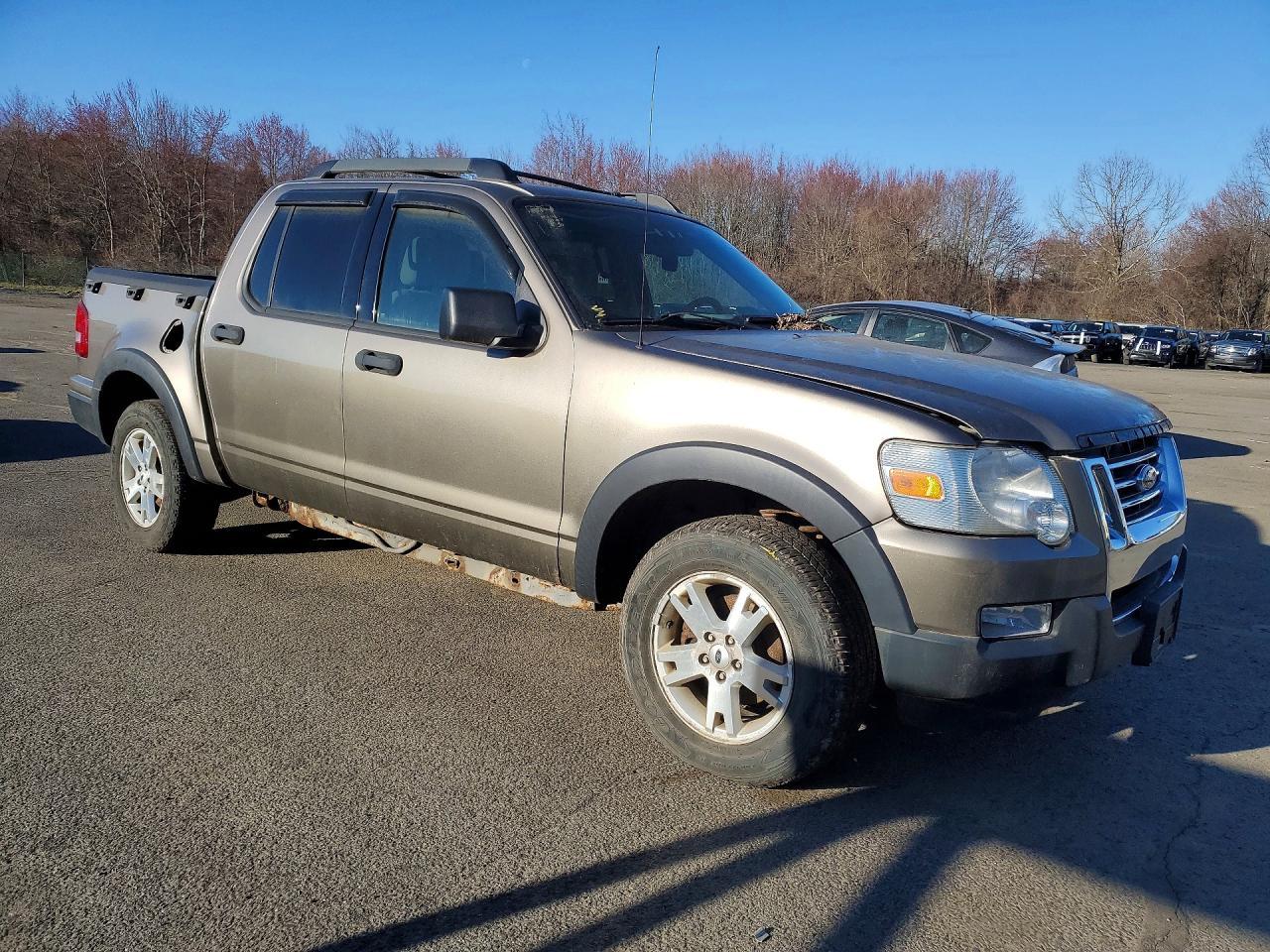 2007 Ford Explorer Sport Trac Xlt - Image 4