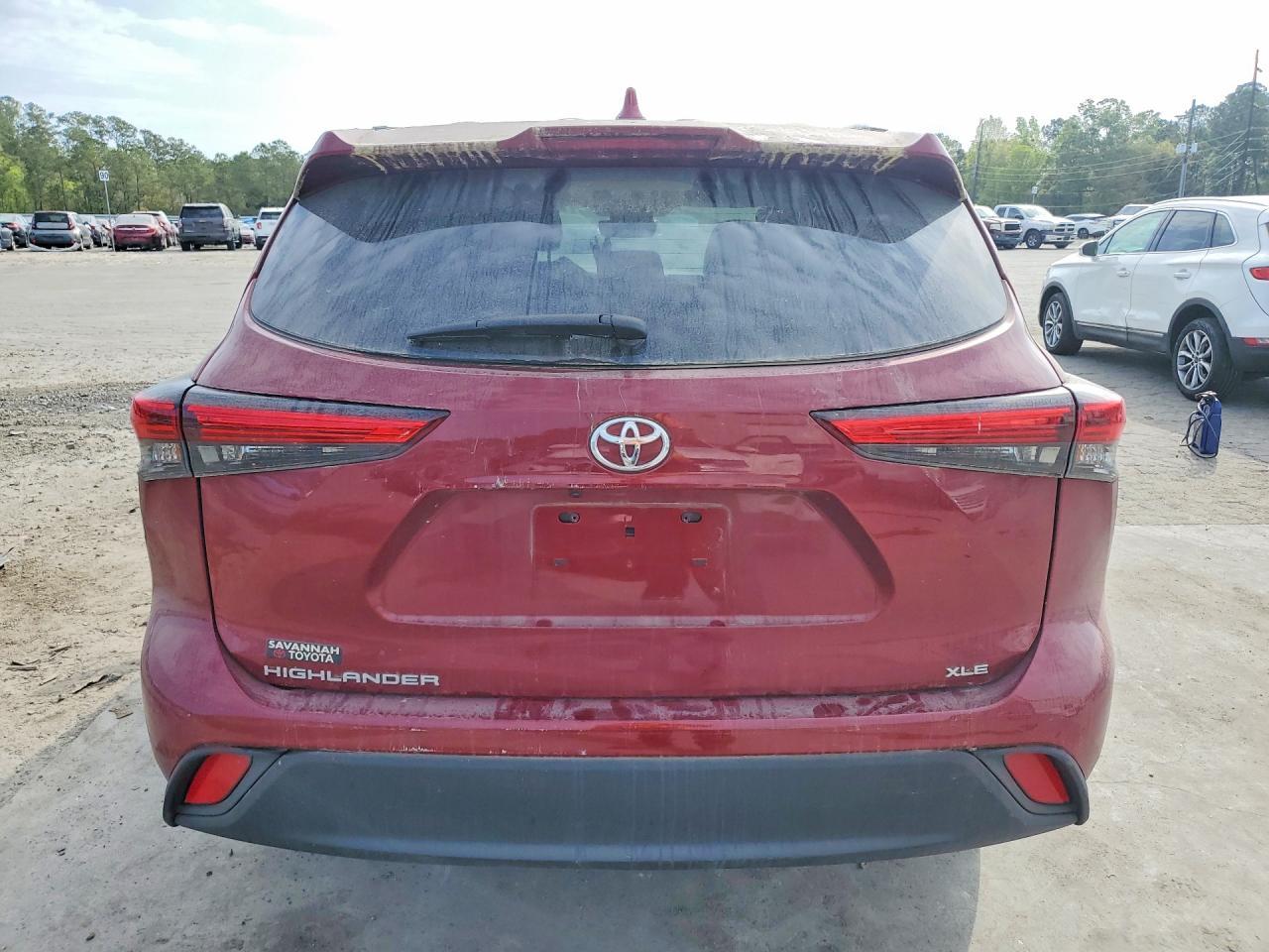 2021 Toyota Highlander Xle - Image 6