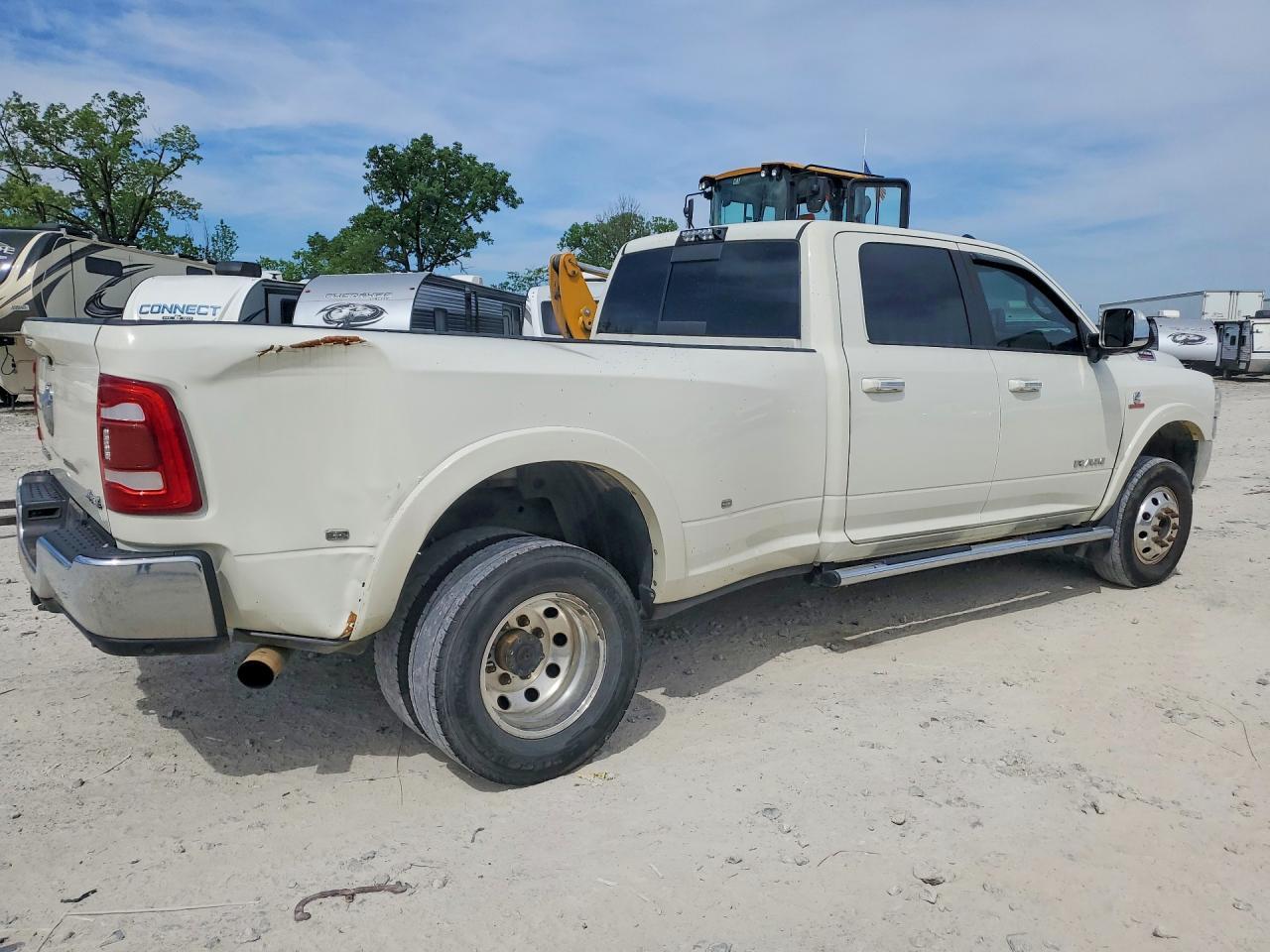 2020 Ram 3500 Laramie - Image 3