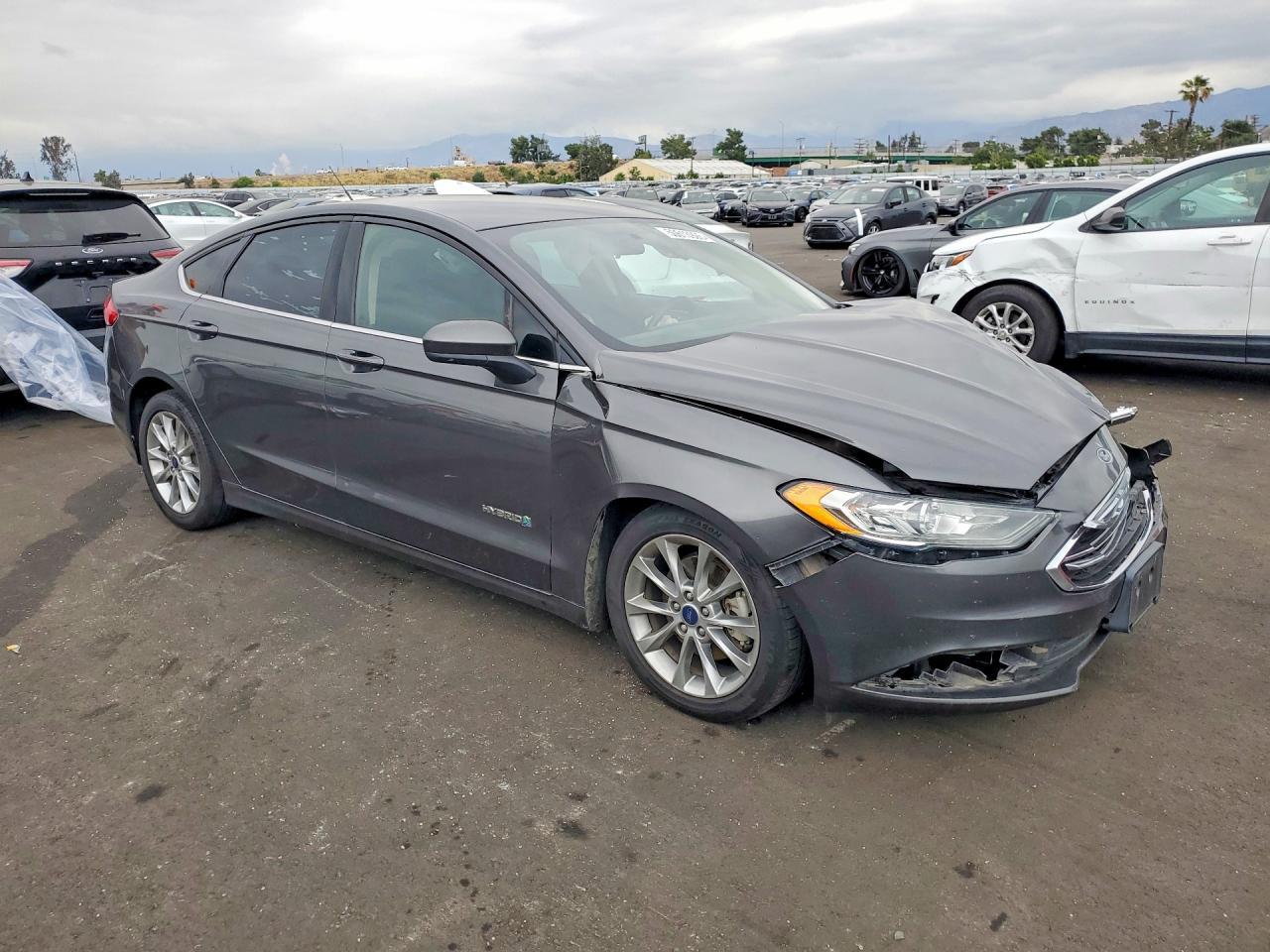 2017 Ford Fusion Se Hybrid - Image 4
