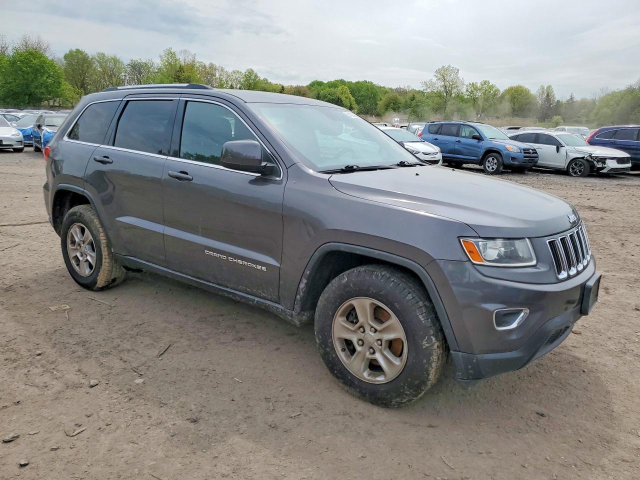 2014 Jeep Grand Cherokee Laredo - Image 4