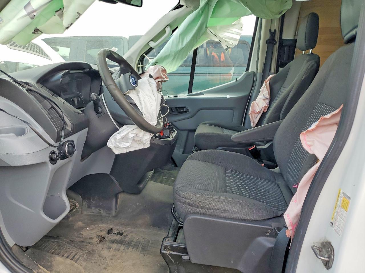 2016 Ford Transit T-250 - Image 7