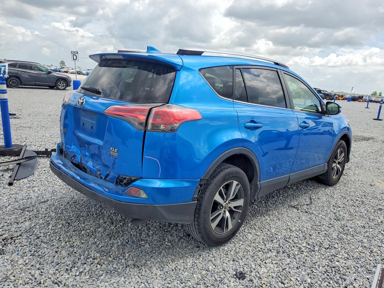 2018 Toyota Rav4 Xle - Фото 3